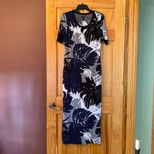 Maxi dress, size S, navy and gray.